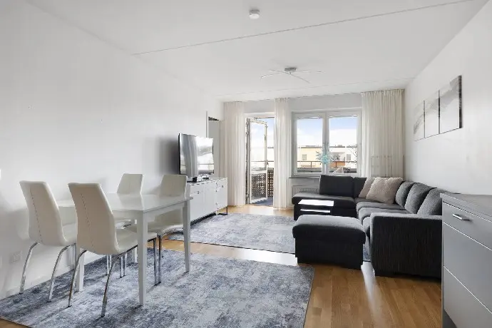 Lägenhet, Väsbyvägen 7D, Upplands Väsby. Bild 1 av 20