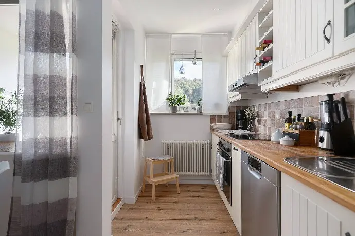 Lägenhet, Sörgårdsvägen 8, Bohus. Bild 1 av 19