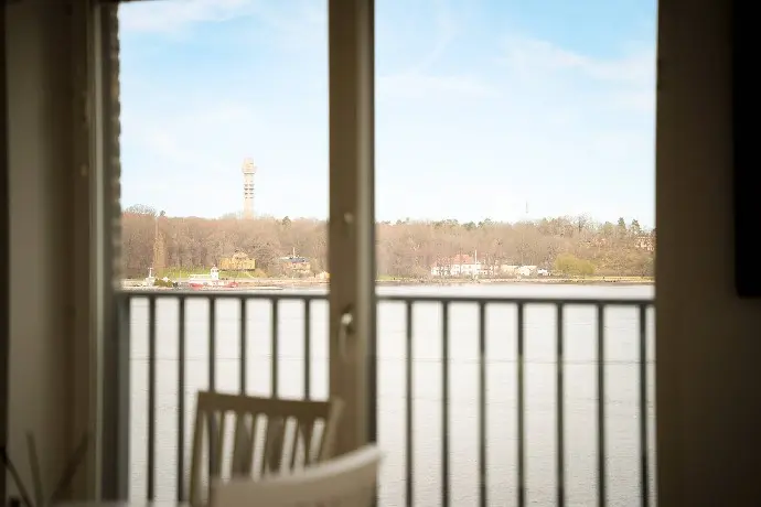 Lägenhet, Finnboda kajväg 8, Nacka. Bild 1 av 36