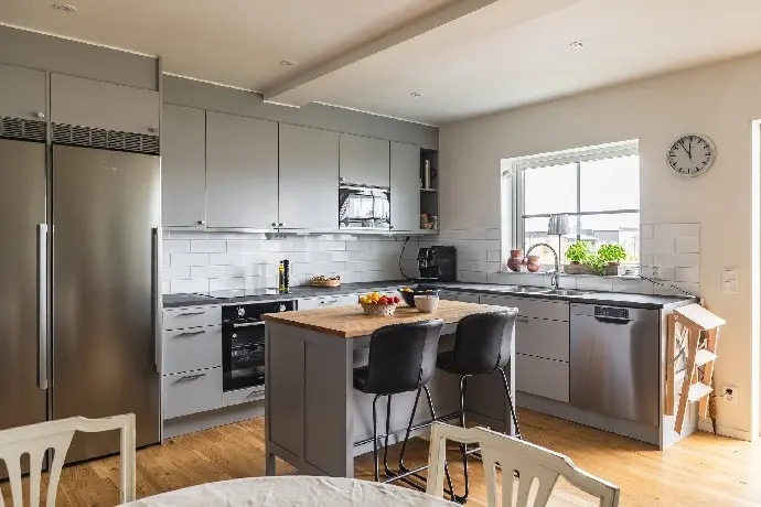 Lägenhet, Nyhamnsvägen 4D, Kristinehamn. Bild 1 av 20