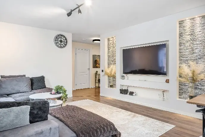 Bild 1 av 22 på S:t Persgatan 37