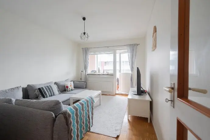 Apartment, Sibbarpsgränd 39, Älvsjö. Photo 1 of 20