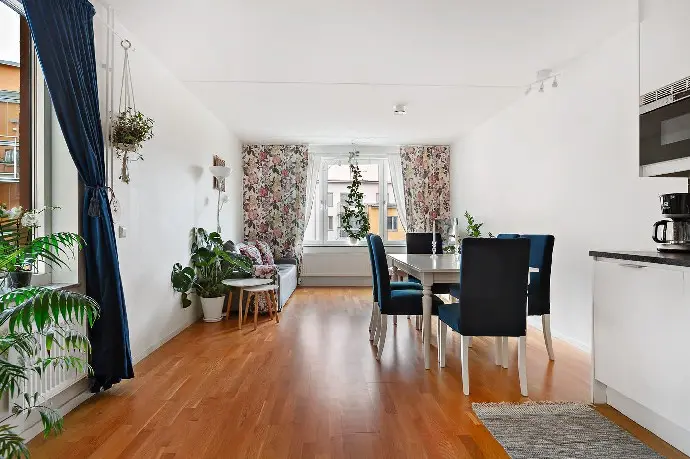 Bild 1 av 20 på Majorsvägen 18