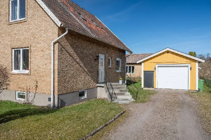Villa, Gärdesvägen 8, Tibro. Bild 1 av 32