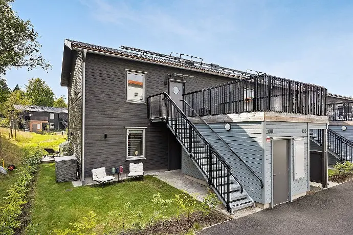 Lägenhet, Nordtagsgatan 136, Ytterby. Bild 1 av 20