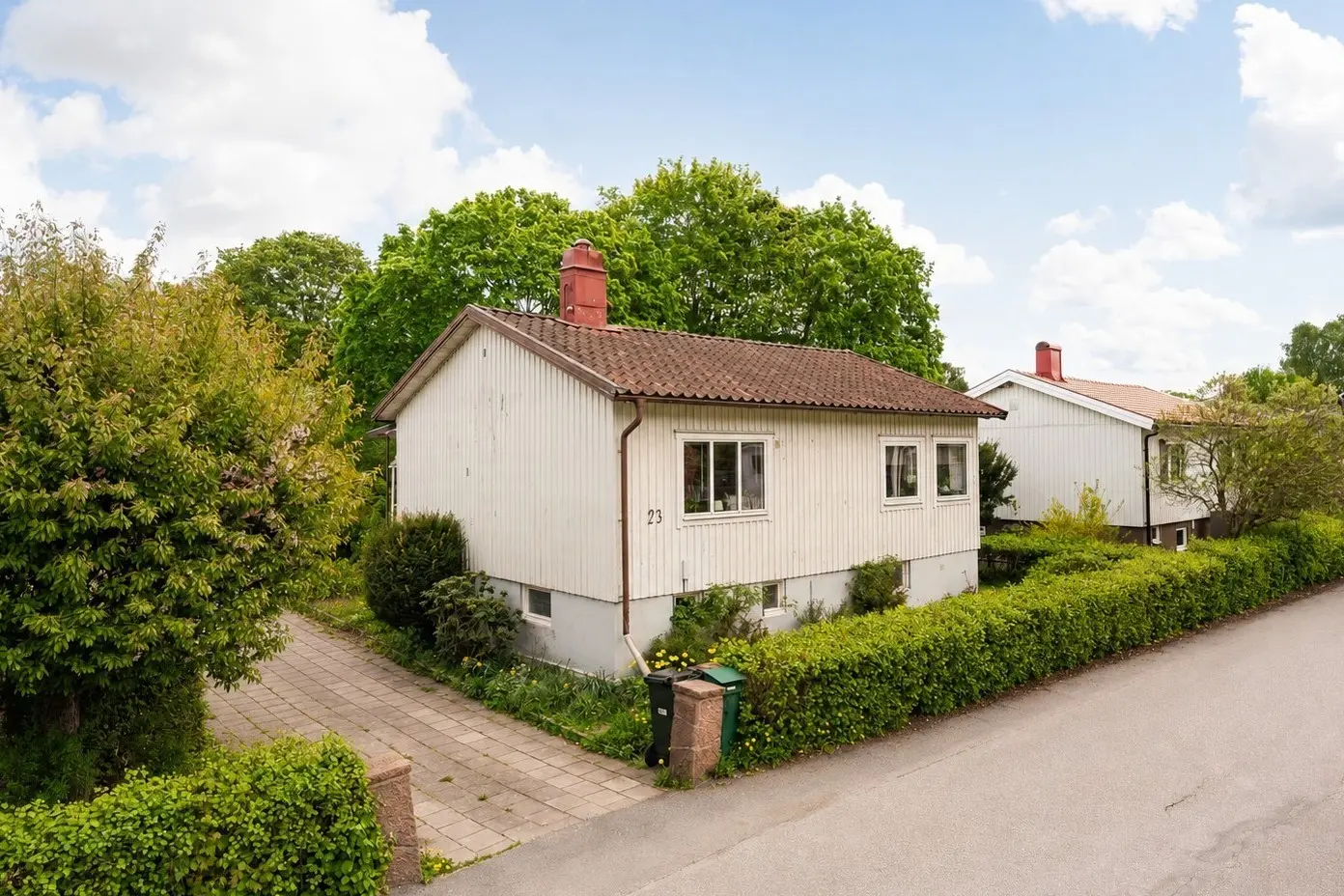 Villa, Träsnidarvägen 23, Hägersten. Bild 1 av 40