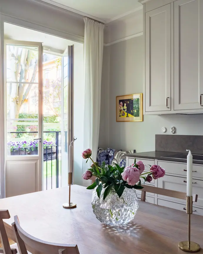 Apartment, Östermalmsgatan 32, Stockholm. Photo 1 of 23