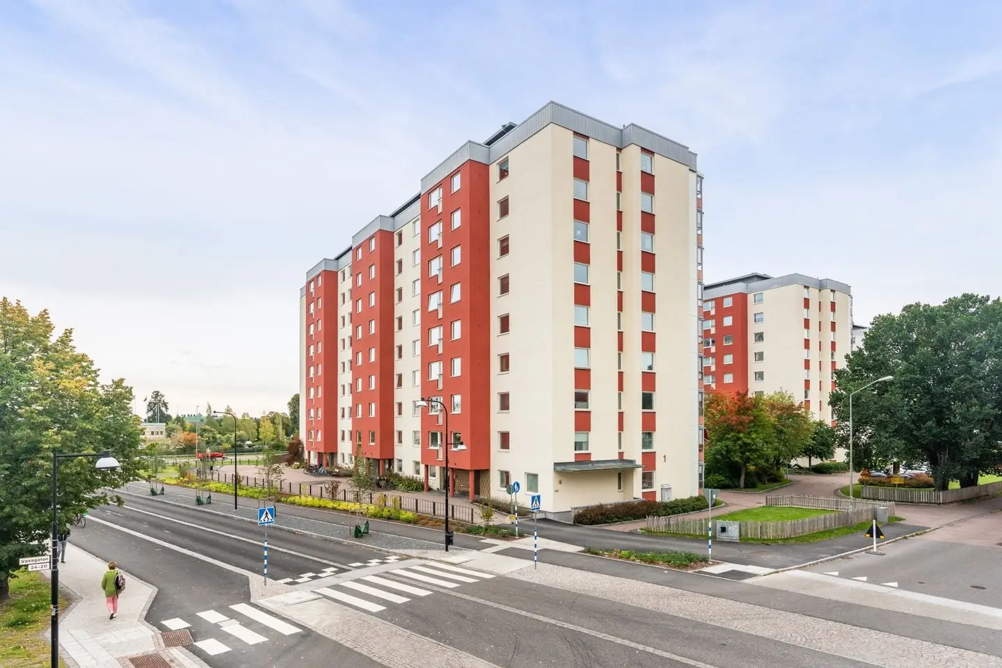 Lägenhet, Hagavägen, Borlänge. Bild 1 av 14