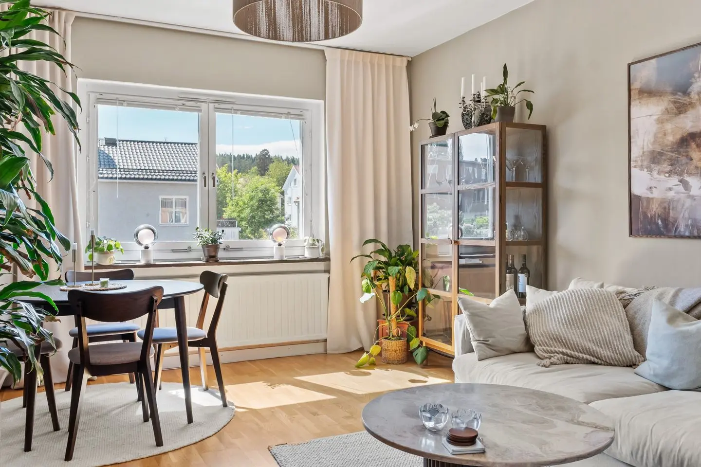 Lägenhet, Fridhemsgatan, Sundsvall. Bild 1 av 19