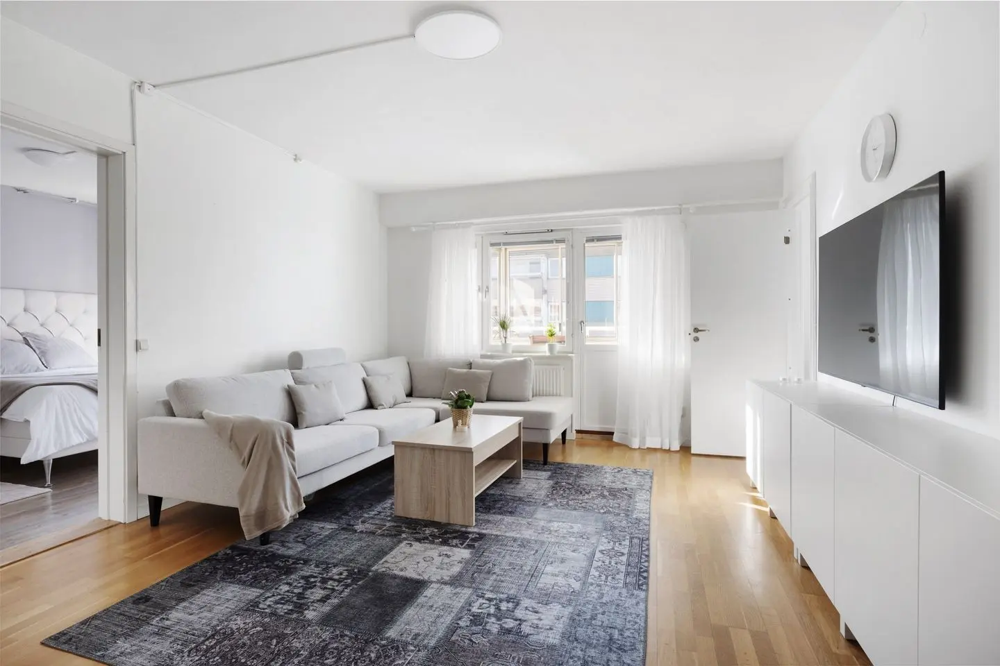 Bild 1 av 33 på Lötsjövägen
