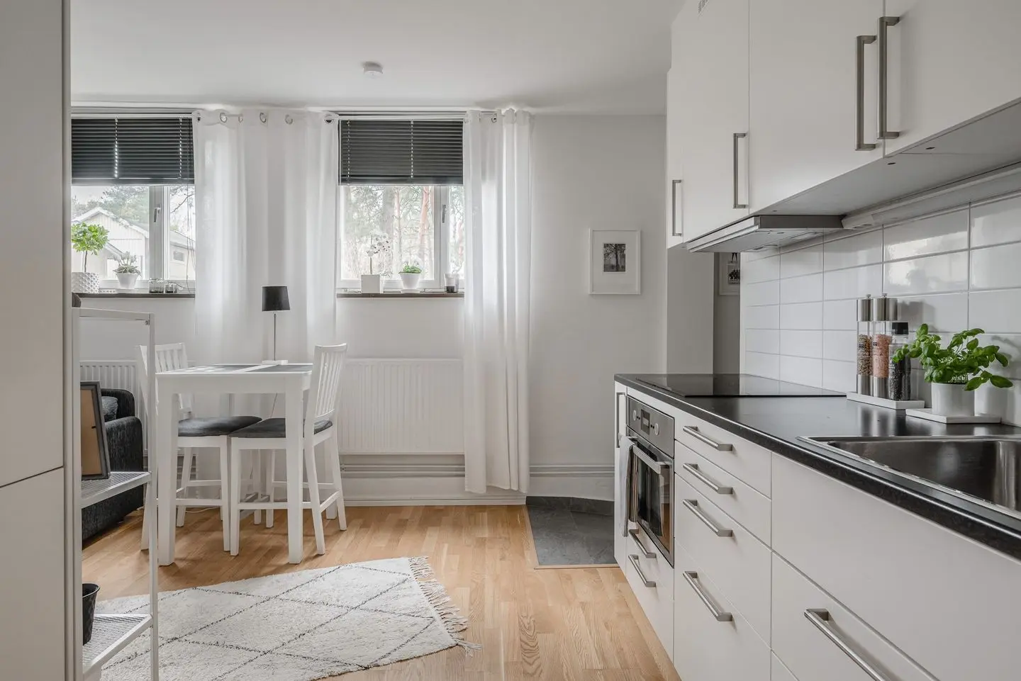 Lägenhet, Skolgatan, Märsta. Bild 1 av 16