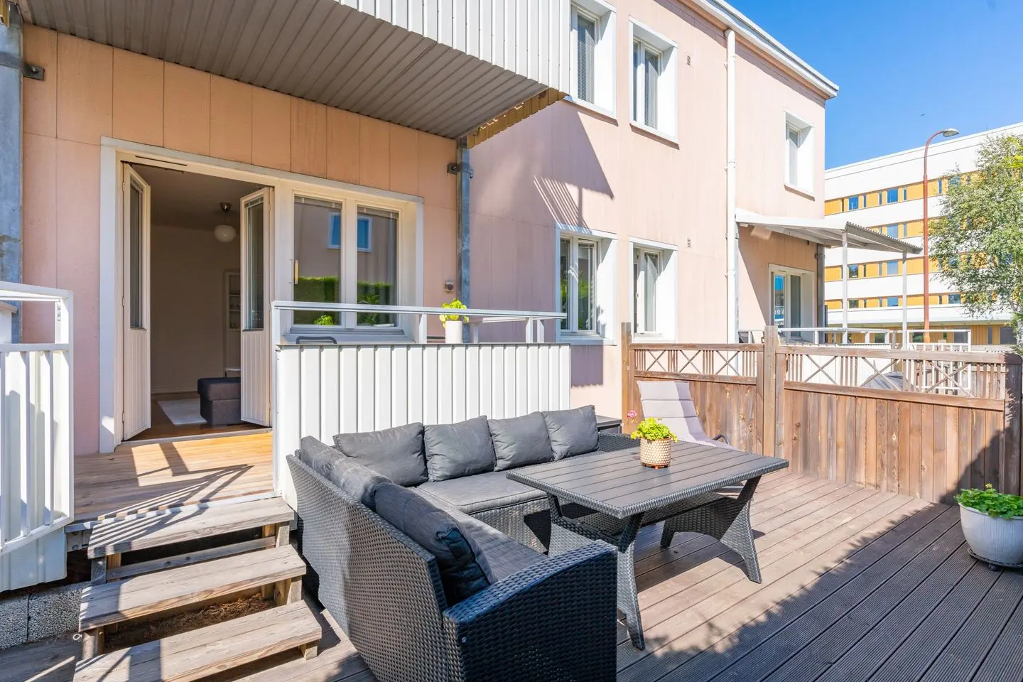 Bild 1 av 31 på Sveavägen