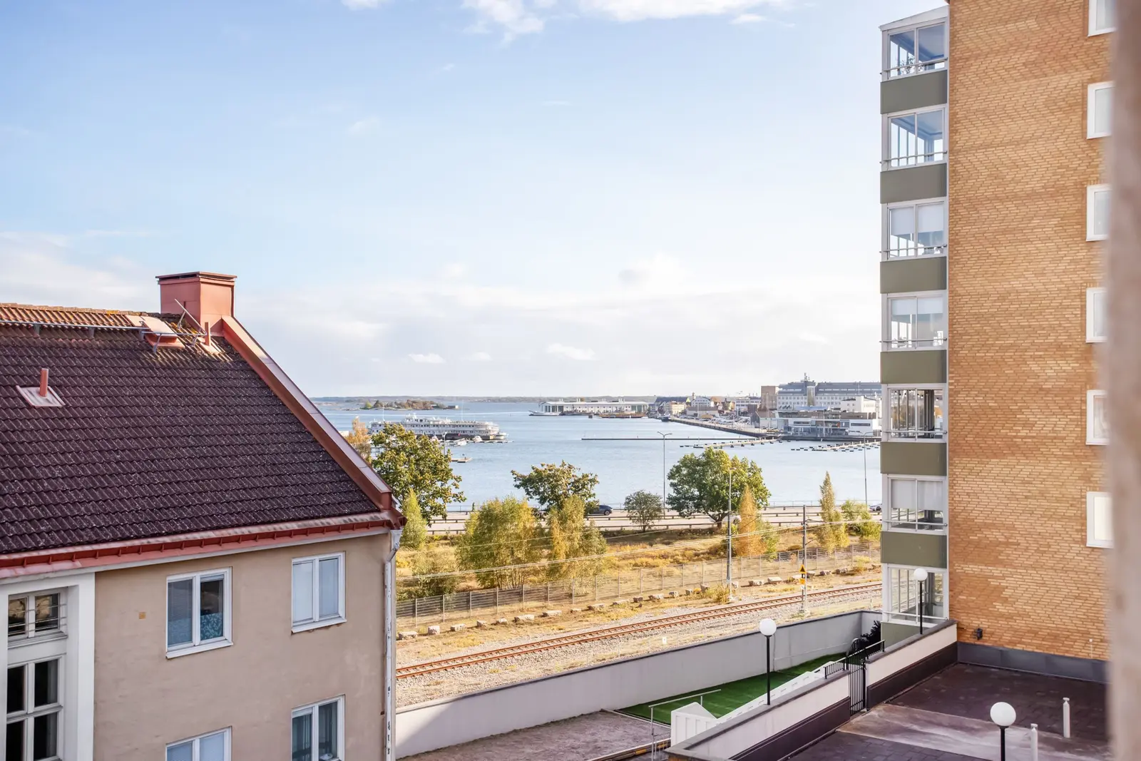 Bild 1 av 14 på Östergatan 10b