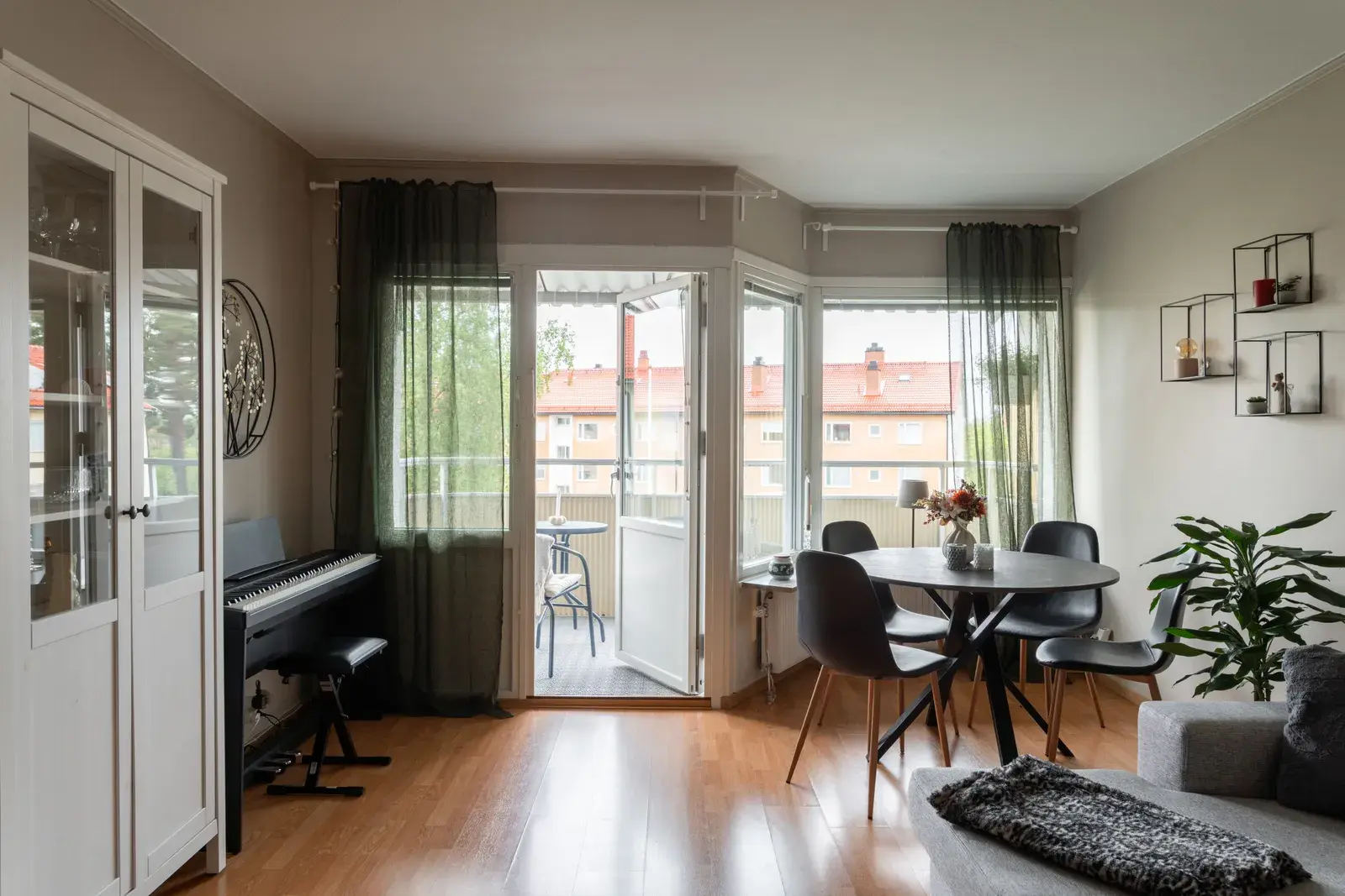 Apartment, Stentorpsgatan 23B, Västerås. Photo 1 of 19