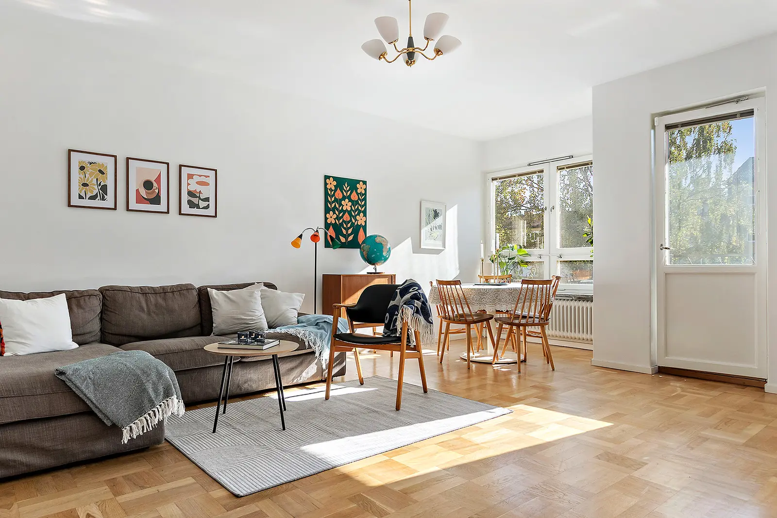 Apartment, Svärdlångsvägen 53, Stockholm. Photo 1 of 5