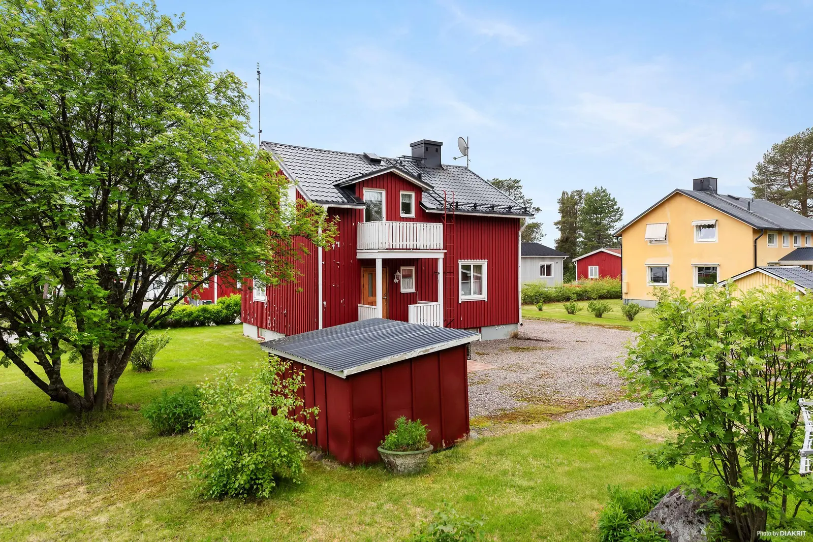 Bild 1 av 25 på Furumostigen 17