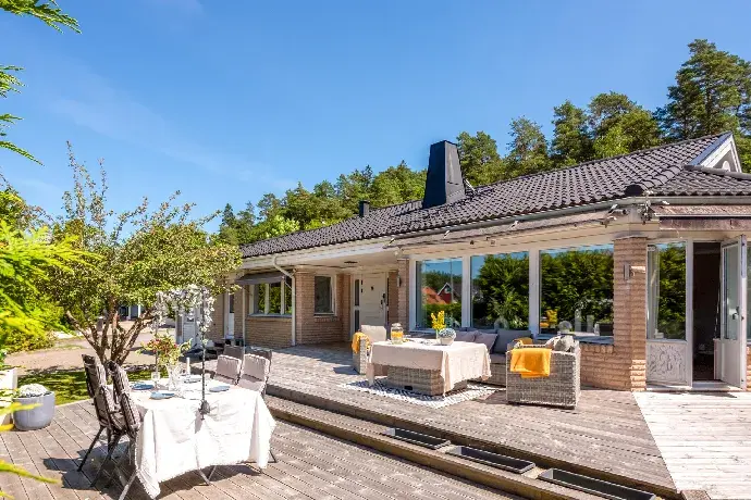 Villa, Fyrklövergatan 24, Ale. Bild 1 av 40