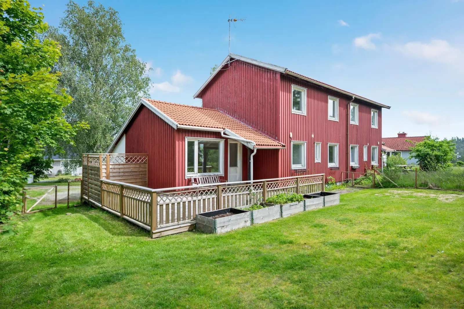 Lägenhet, Backa Skolväg 20a&b, Bullaren. Bild 1 av 34