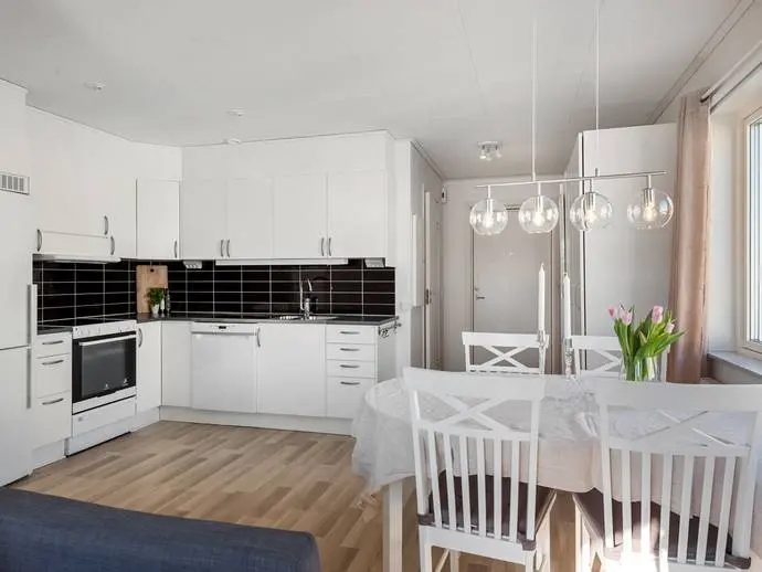 Bild 1 av 20 på Dalbyvägen 15B