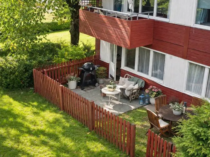 Lägenhet, Ljuskärrsvägen 13. Bild 1 av 18