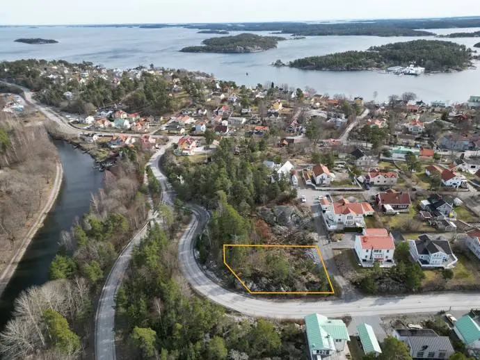 Bild 1 av 15 på Magnevägen 27