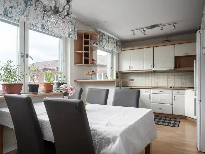 Apartment, 4 rooms, 91 m²
