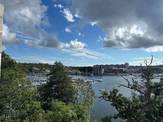 Par-/radhus, Gamla Skärgårdsvägen 2C, Gustavsberg. Bild 1 av 20