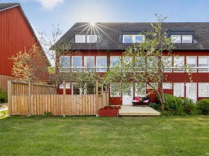 Bild 1 av 20 på Timotejvägen 114