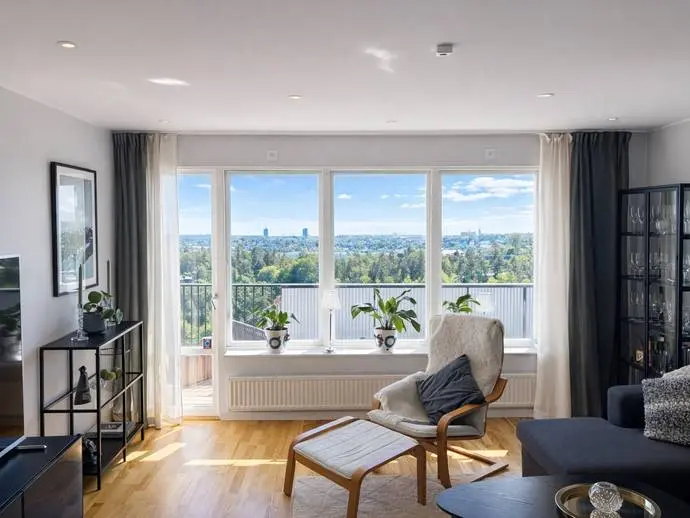 Lägenhet, Kruthornsvägen 62B, Sollentuna. Bild 1 av 20