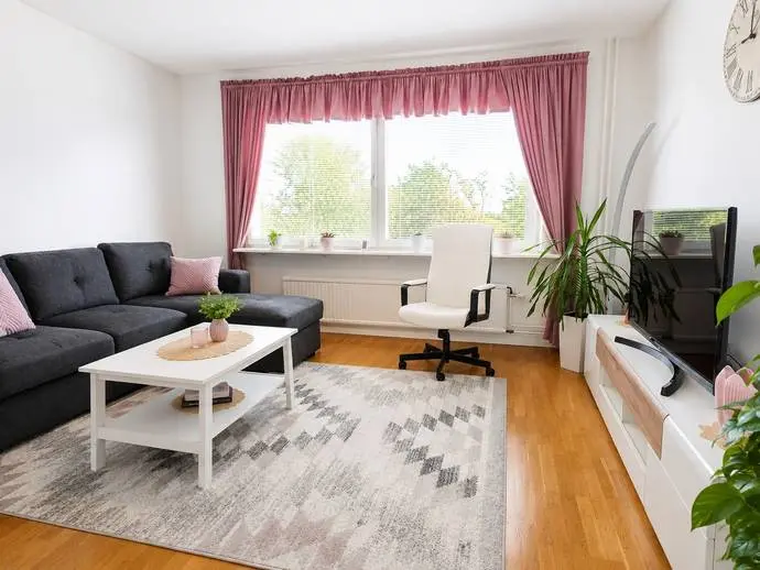Bild 1 av 18 på Granövägen 52