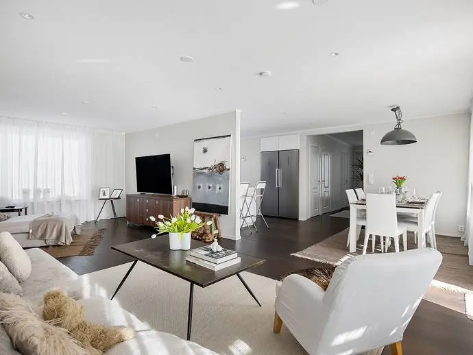 Villa, Bygelvägen 15, Upplands Väsby. Bild 1 av 20