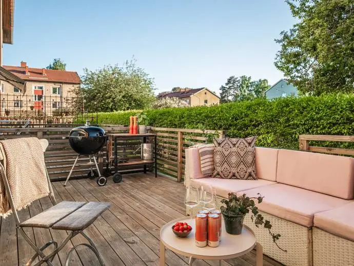 Lägenhet, Fornminnesvägen 32. Bild 1 av 16