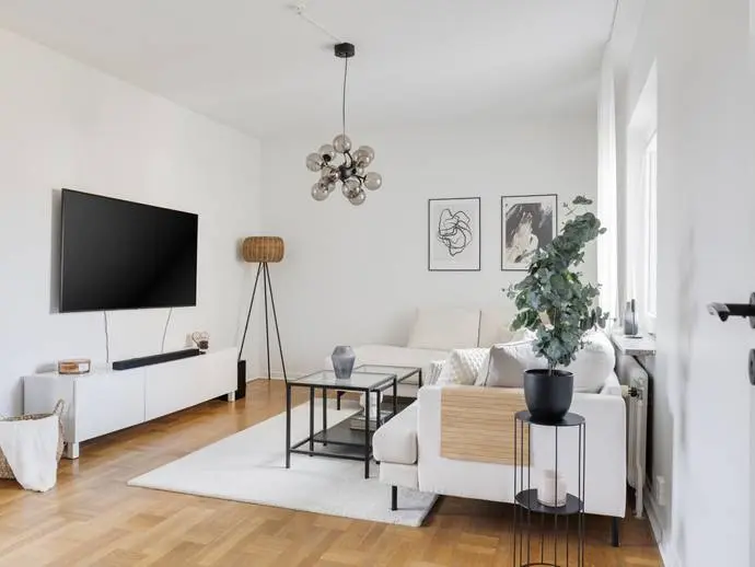 Image 1 of 17 of Uddeholmsgatan 32E