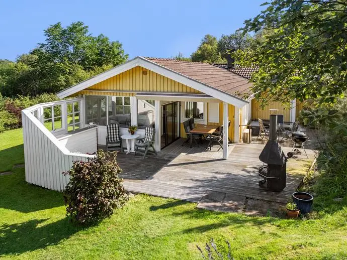 Bild 1 av 20 på Långedal 18