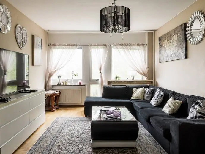 Lägenhet, Briljantgatan 92. Bild 1 av 18