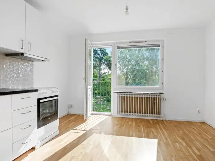 Bild 1 av 12 på Hejaregatan 5