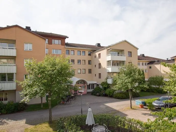 Bild 1 av 20 på Kålsängsgränd 1A