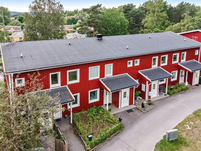 Apartment, Fikonvägen 37, Knivsta. Photo 1 of 20