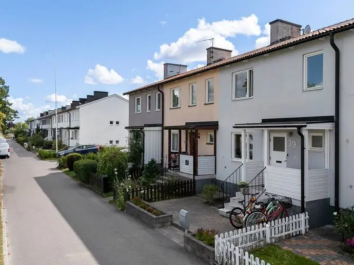 Image 1 of 20 of Oxhagsgatan 39