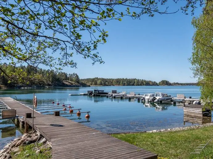 Fritidshus, Södra Finnö Brududdsvägen 9. Bild 1 av 20