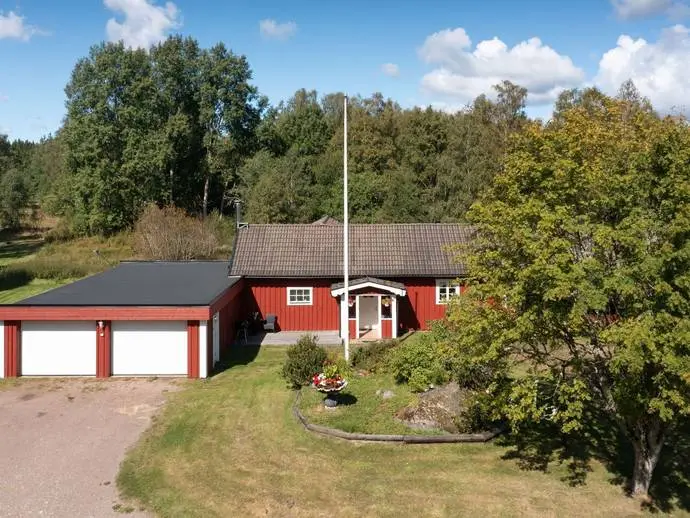 Bild 1 av 20 på Bensätter Lilla Björklund 1