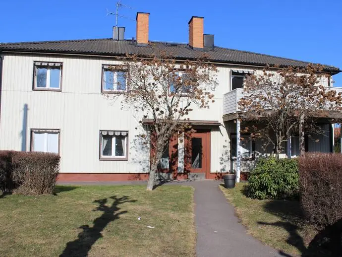 Bild 1 av 12 på Albrektsvägen 95