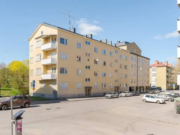 Bild 1 av 14 på Nelinsgatan 24