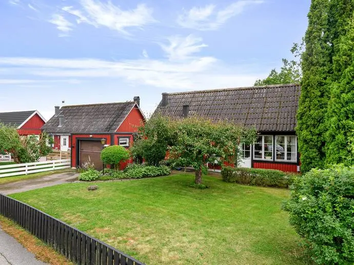 Bild 1 av 20 på Sämjevägen 18