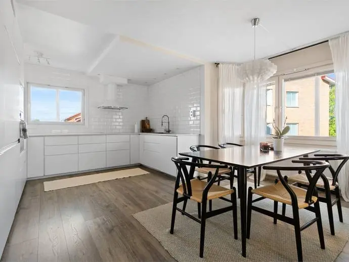 Lägenhet, Eskilstunavägen 10, Strängnäs. Bild 1 av 20