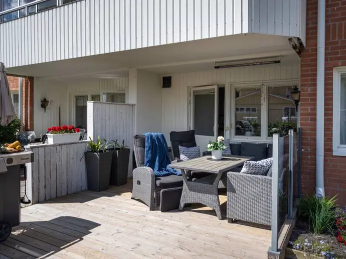 Bild 1 av 20 på Granbackavägen 174