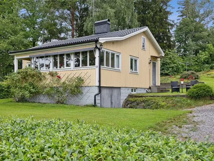 Bild 1 av 20 på Albrovägen 28