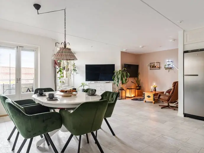Bild 1 av 20 på Beroniusgatan 5B