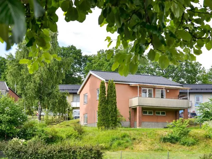 Bild 1 av 20 på Prins Wilhelms väg 42