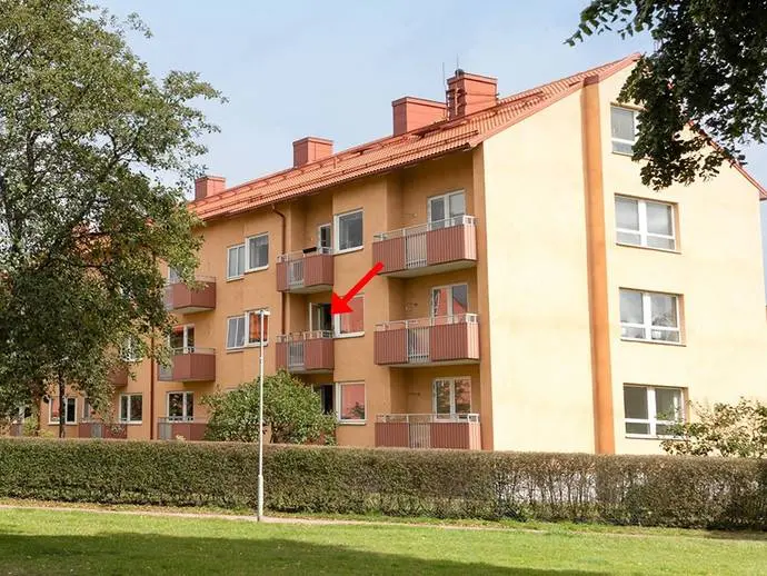Bild 1 av 20 på Slåttervägen 8 B